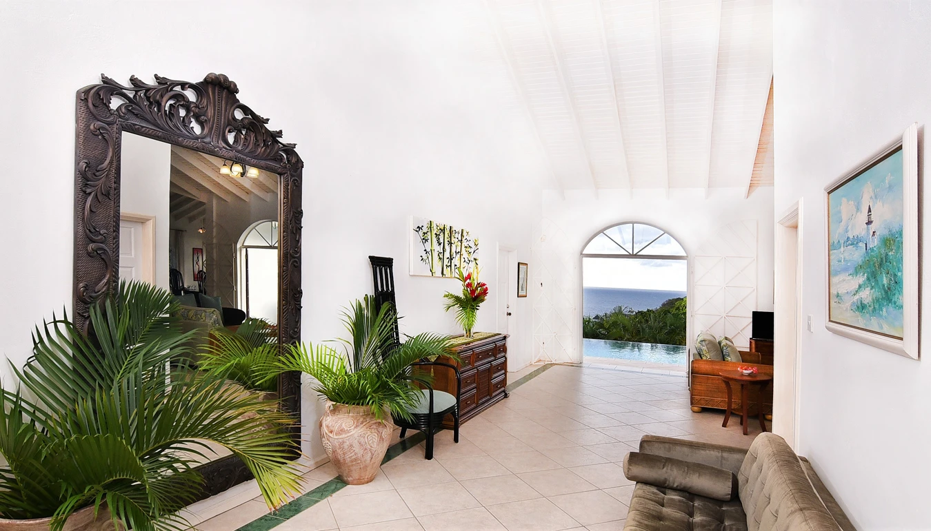 St. lucia real estate coco Villa mirror