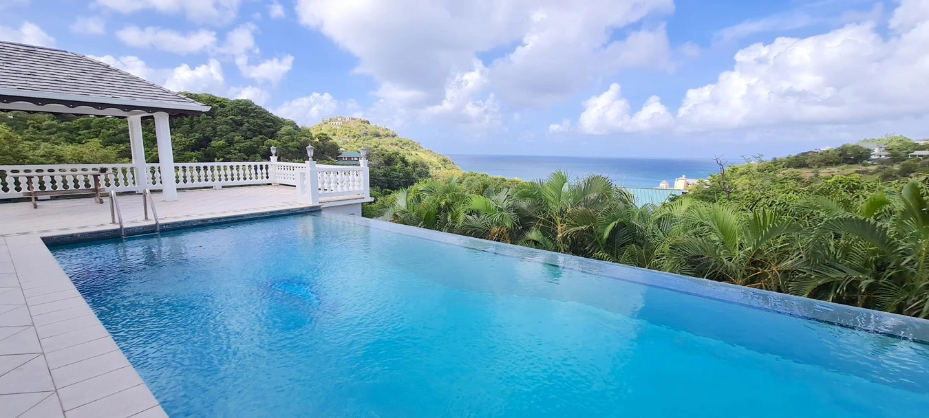 St. lucia real estate coco Villa pool